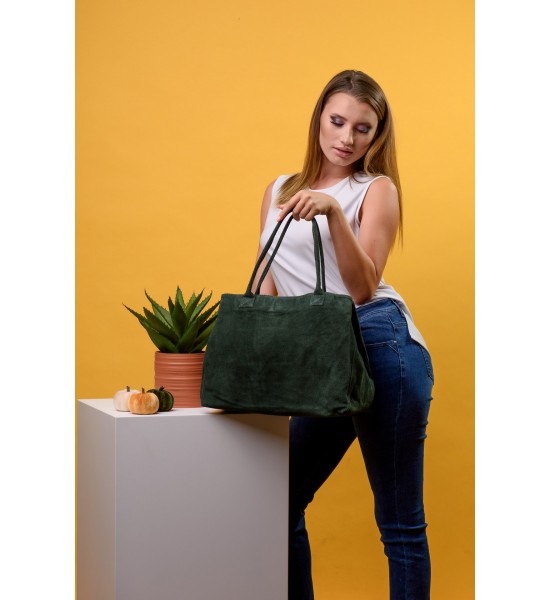 Зелена велурена чанта 181121-4 от Popov.Fashion